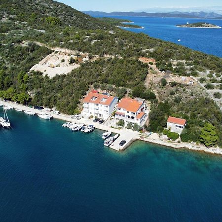Apartments By The Sea Zaglav, Dugi Otok - 12424 Buitenkant foto