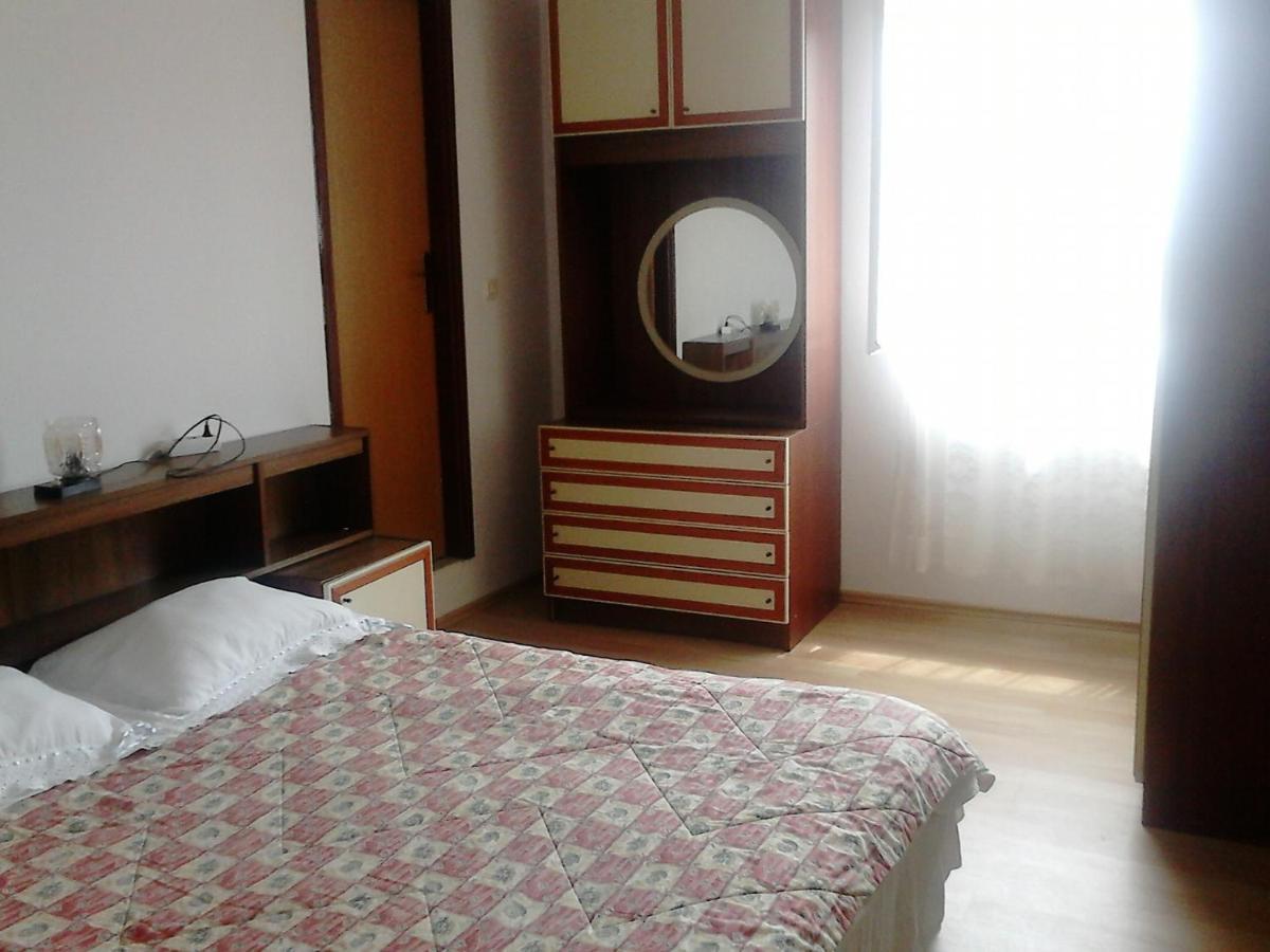 Apartments By The Sea Zaglav, Dugi Otok - 12424 Buitenkant foto